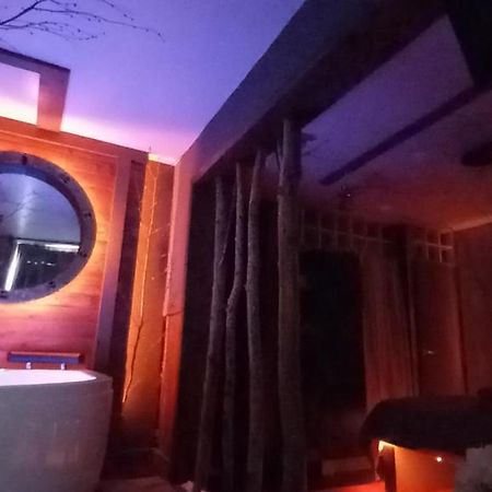 Francorchamps Guest House, Chambres Avec Ou Sans Jacuzzi Malmedy Buitenkant foto